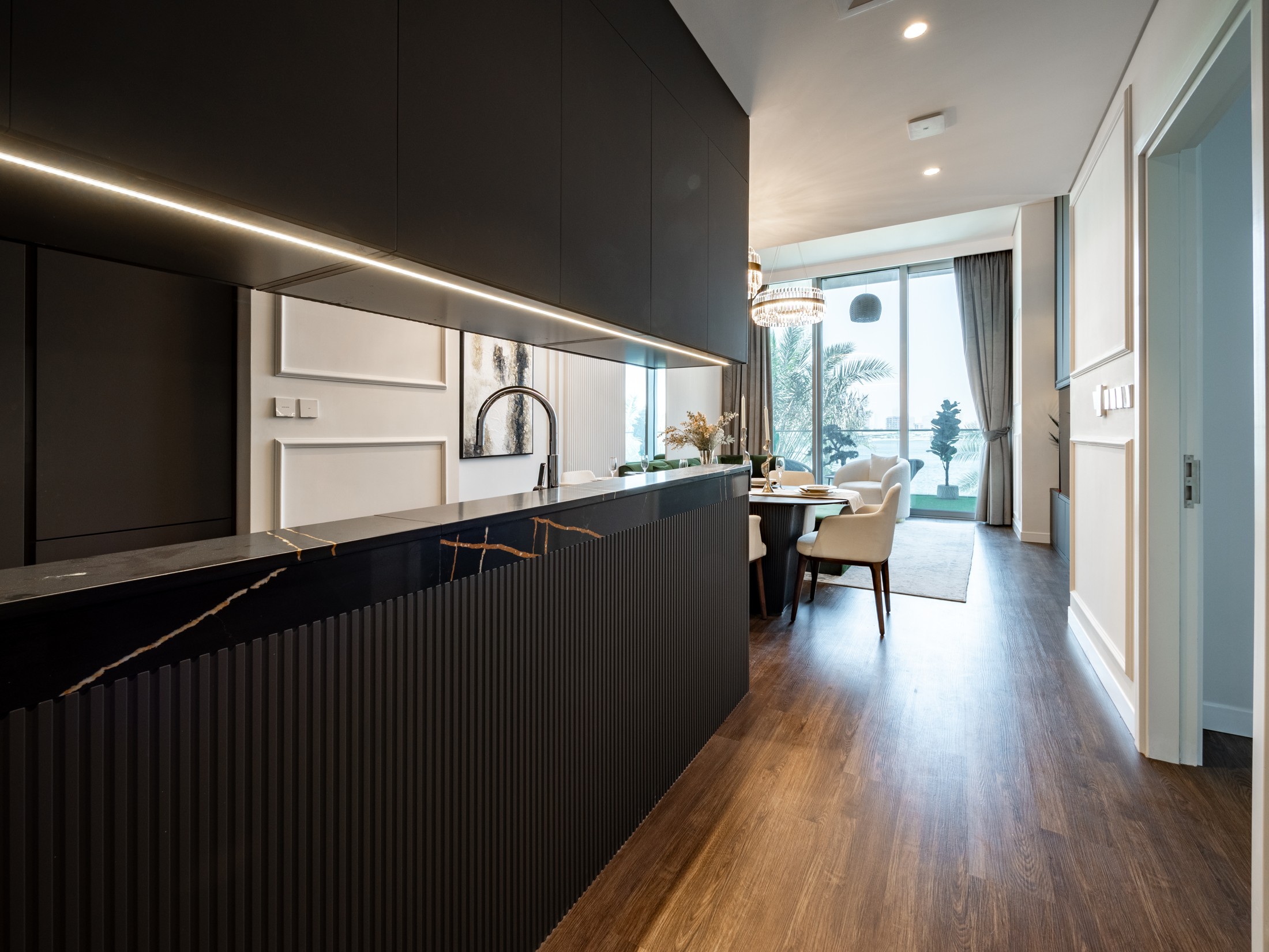 The Grand three-bedroom waterfront townhouse — property photograph 2
